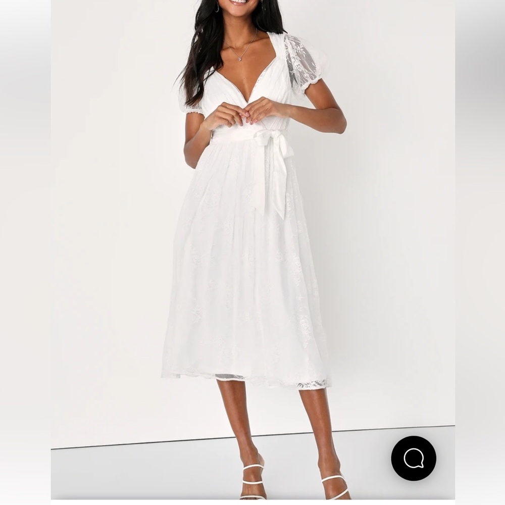 NWT Lulus white lace puff‎ sleeve midi skater dress size small
